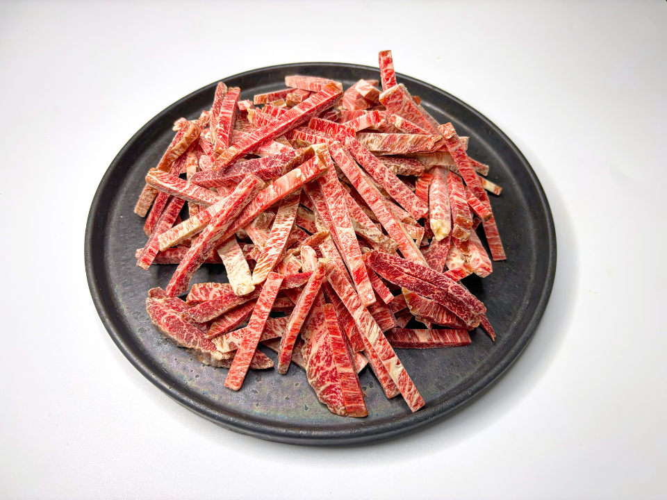 ＼新商品／ 使いたい分だけ使える！パラパラ細切りバラ肉 500g